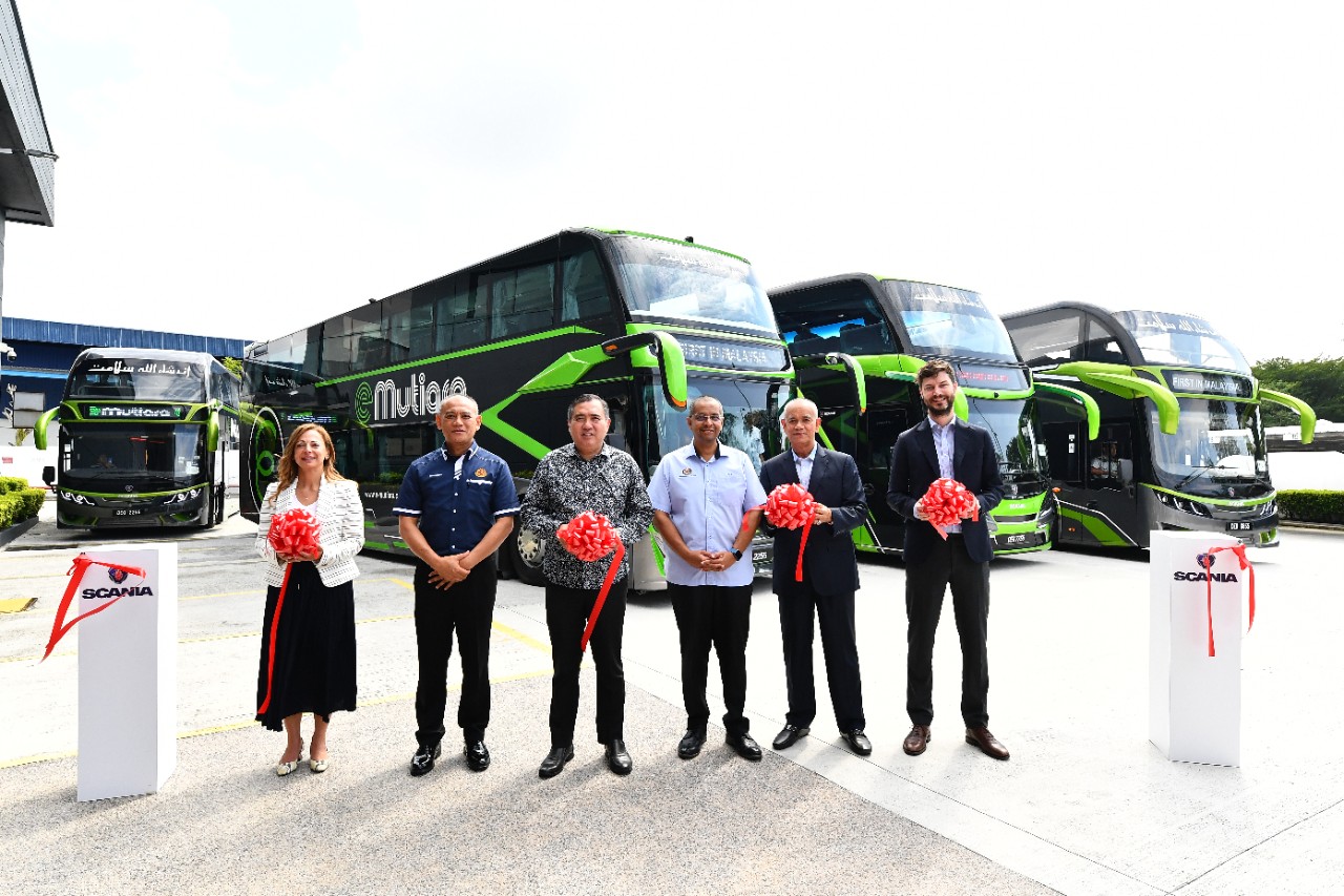 E-MUTIARA EXPANDS WITH FIRST LONGEST SCANIA DOUBLE-DECK COACH IN MALAYSIA