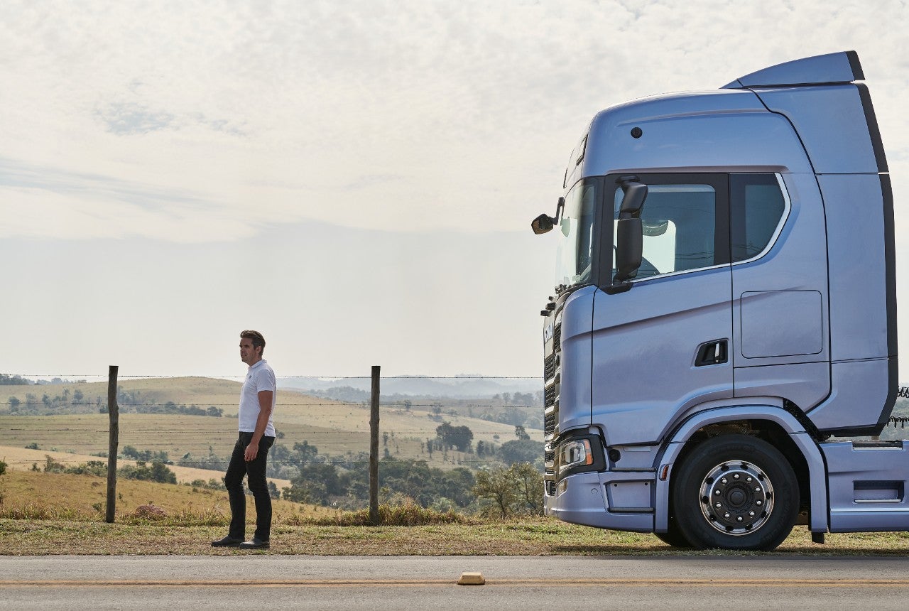Scania S 620 V8 6x4 Highline, grain transport
Dan Boman