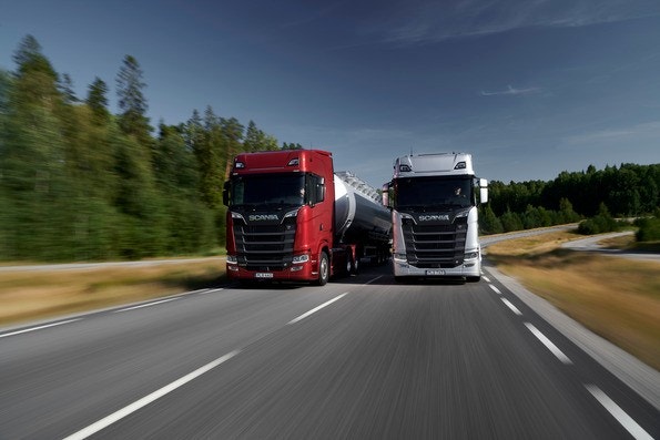 Scania 770 S V8 6x4 og Scania 660 S V8 6x4