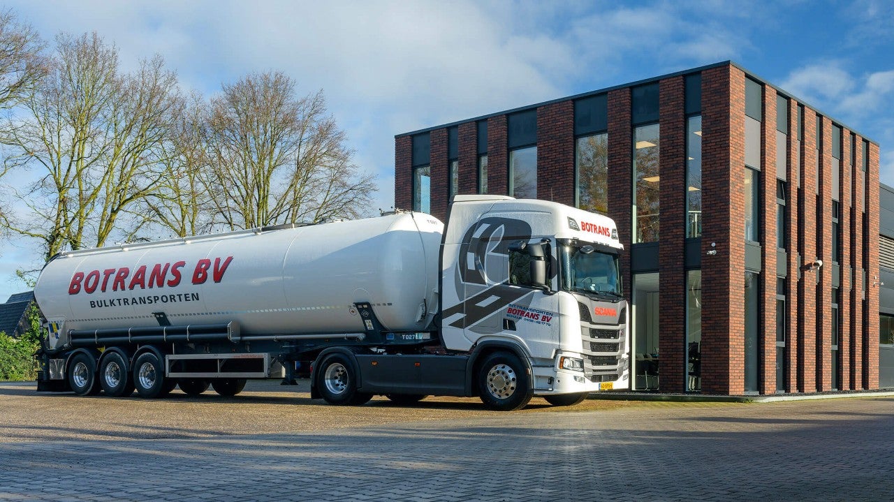 Van Bakel en Zn. Transporten BV