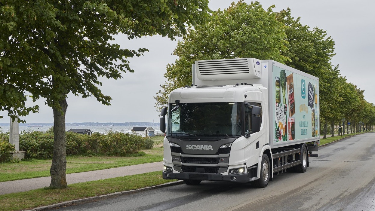 Camion roulant au gaz pour transport urbain 