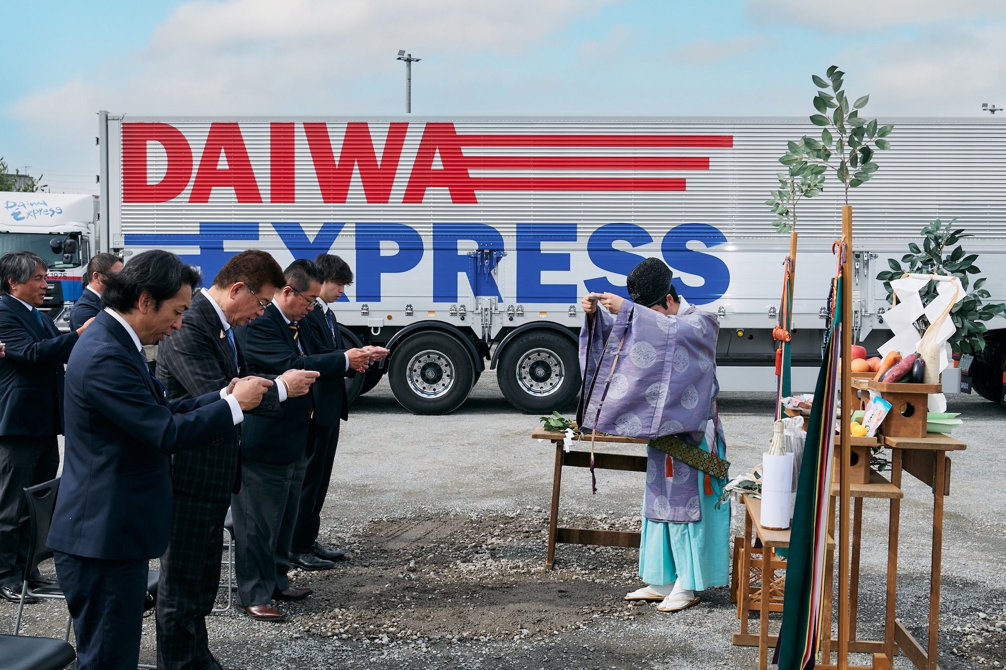 スカニアの納車式の様子