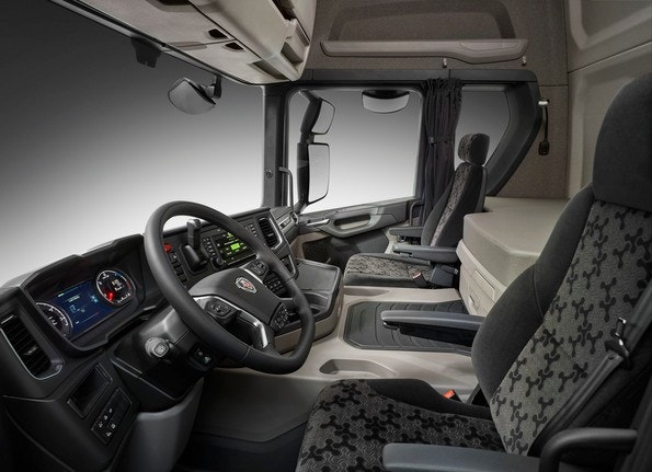 Interiøret på en Scania G 370 4x2