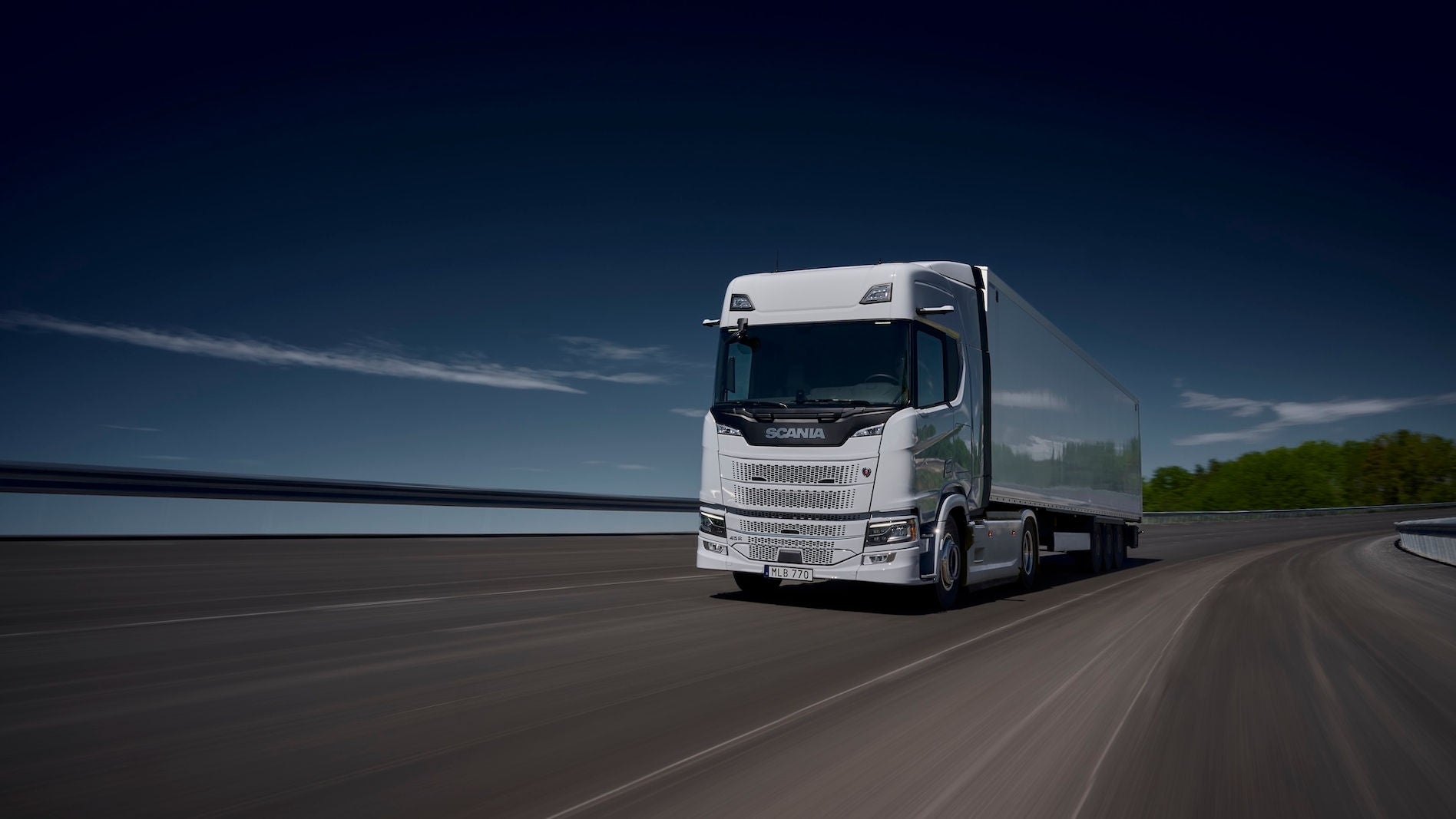 Scania Dynamic R-Baureihe Lkw auf der Straße