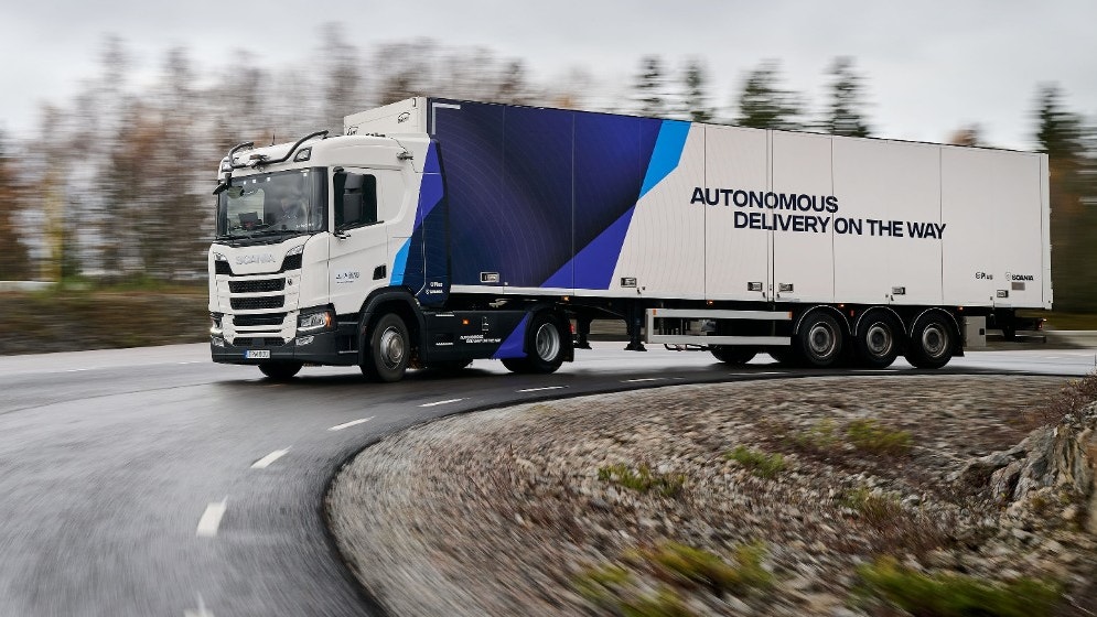 Scania autonomous Hub-to-hub on highways
