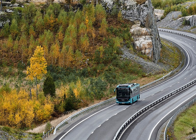 Jízda autobusu na silnici
