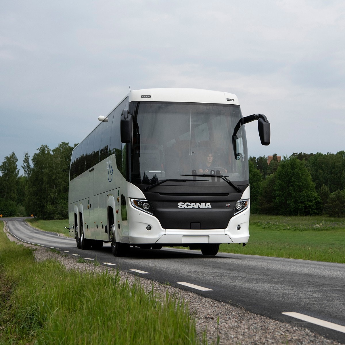 Scania Touring på landsväg