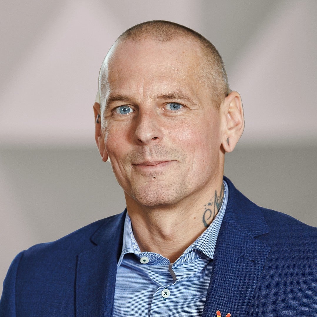  Michael Lyngsie, Representative of the Swedish Metal Workers' Union at Scania. Member of the Board of Directors since 2018.