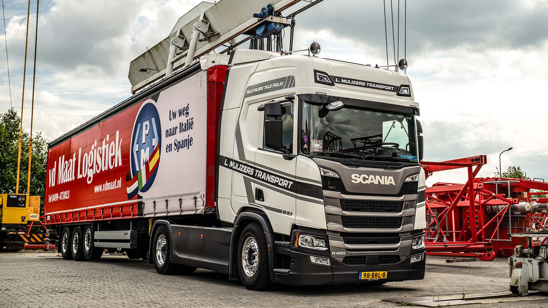 Lazlo Scania R450