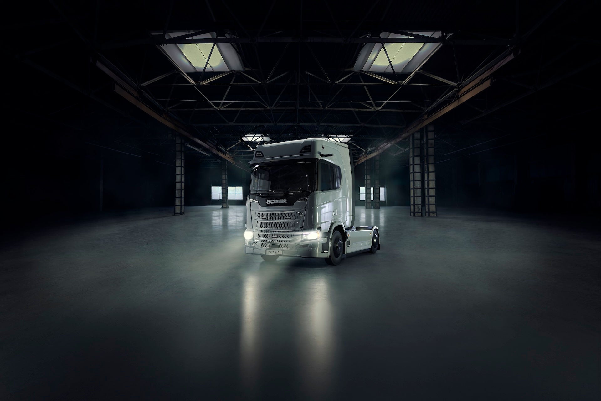 Studiofoto van de Scania Dynamic vrachtwagen