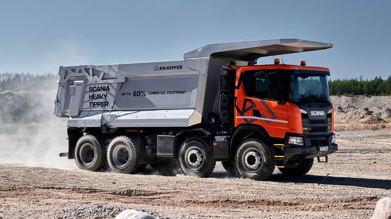 Scania G 540 XT 8x4 heavy tipper