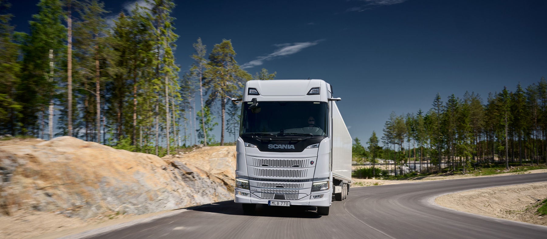 Scania electric truck 45-R 4x2 in landscape