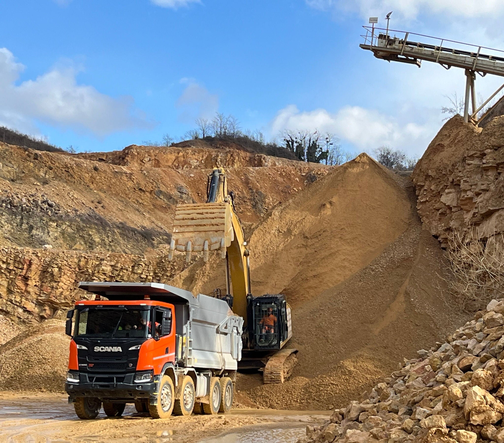 Scania propose des camions dédiés aux carrières et aux mines
