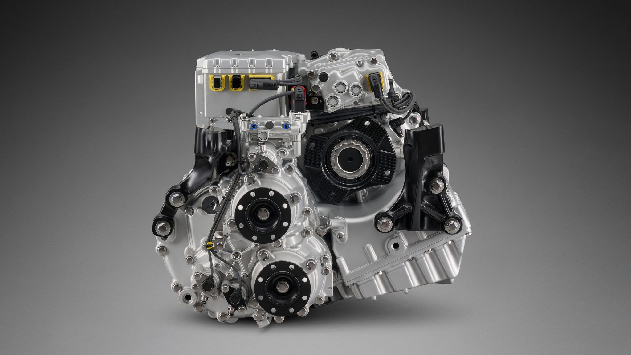 E-machine for trucks
