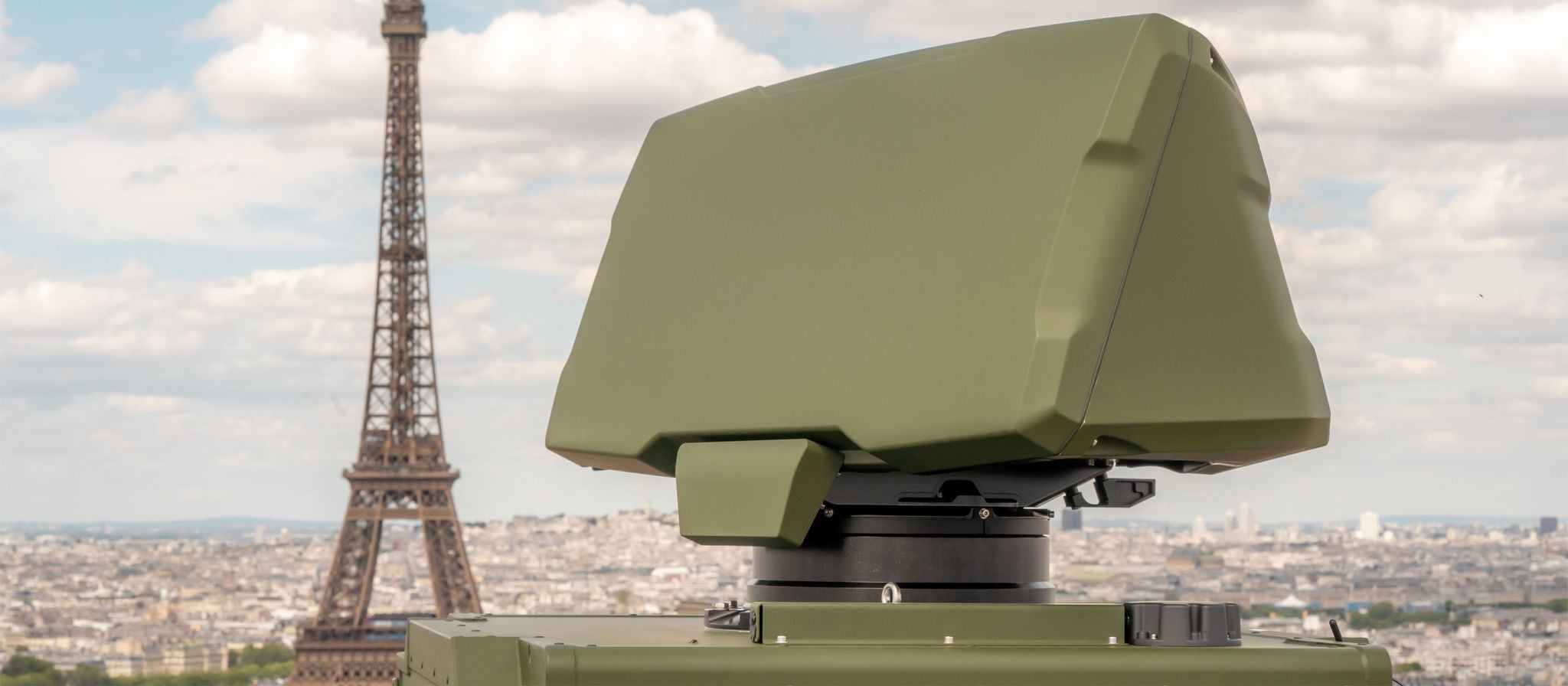16 véhicules tactiques co-signés Scania - Saab pour les forces armées françaises