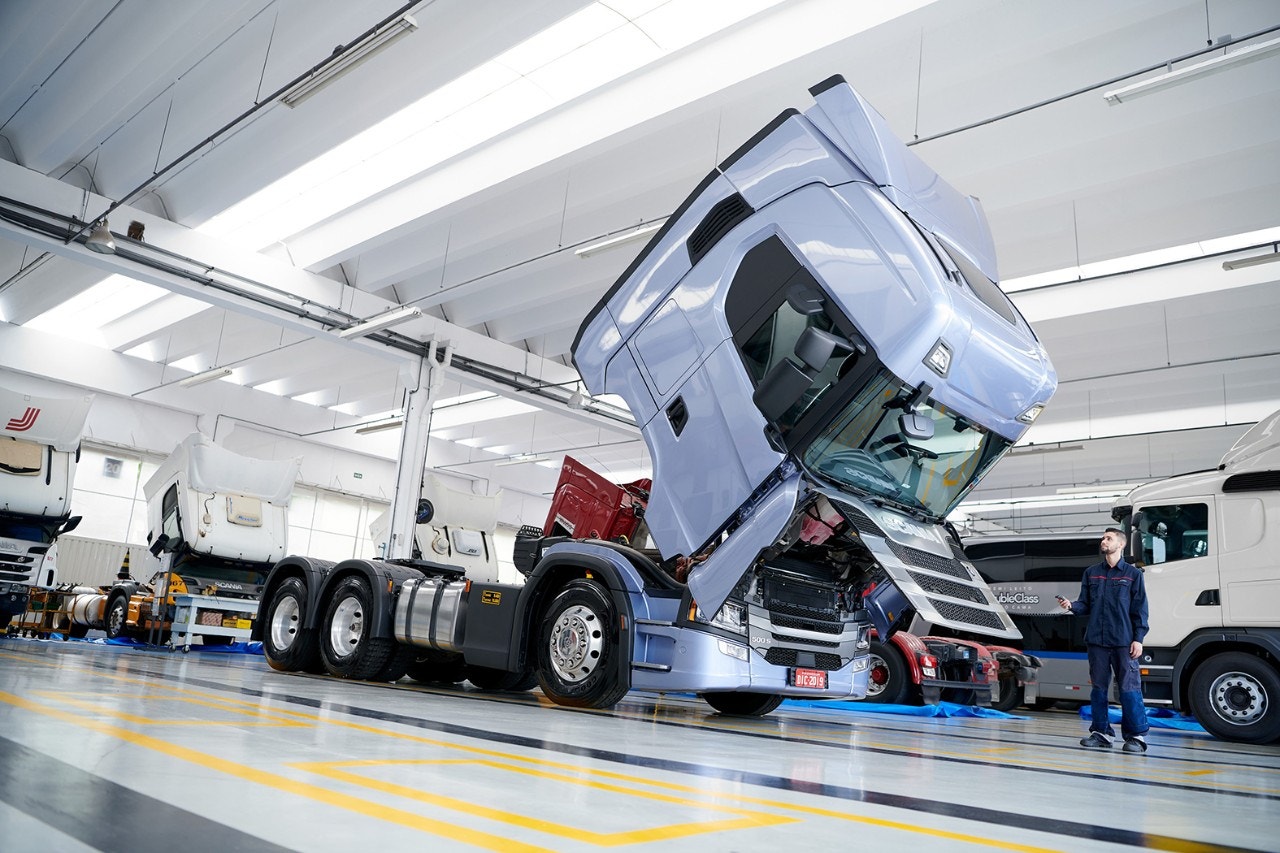 Scania dealer and workshop, Codema.Scania 500 S