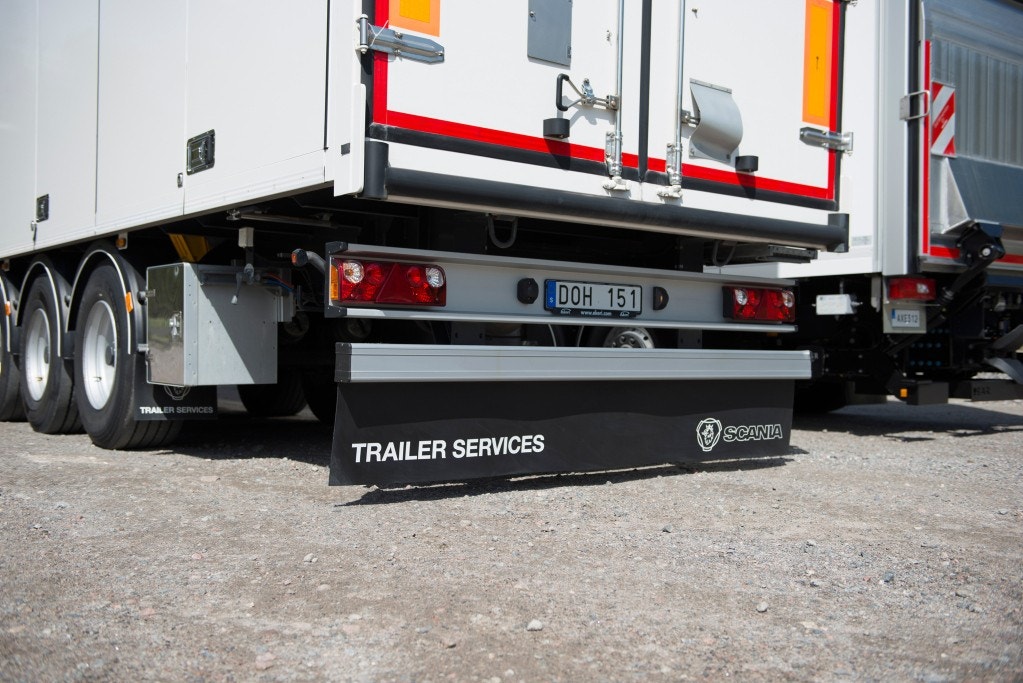 Tail lift services, Trailer Services. 
Scania VRS
Mud flap Trailer Services Part no 2277391
Trailer/tail-lift light left part no 2080106
Trailer/tail-lift light, right part no 2080109
