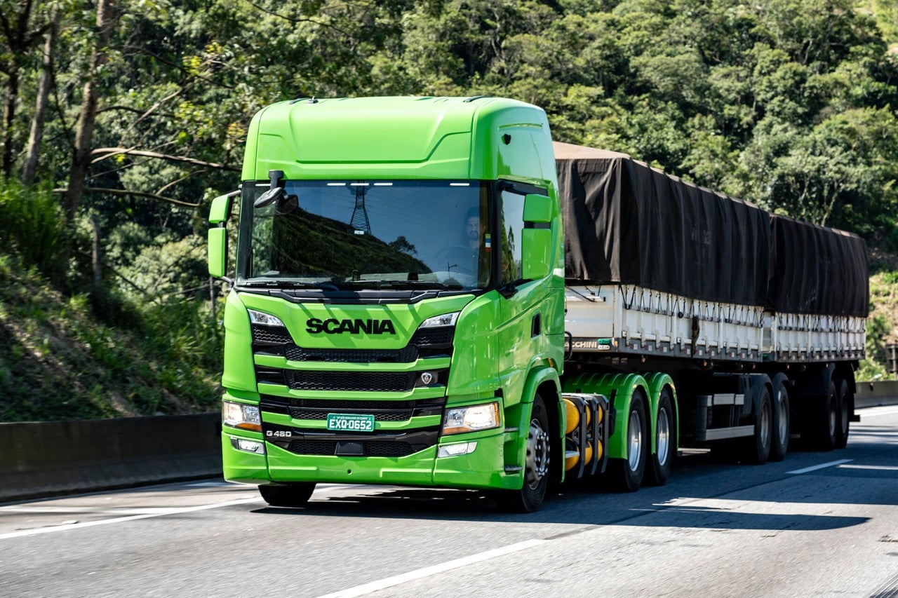 Caminhão a gás Scania