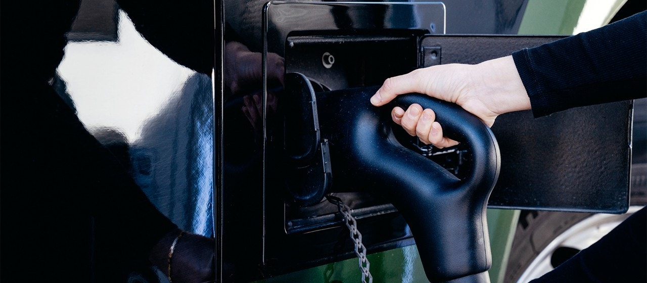 Charging bus