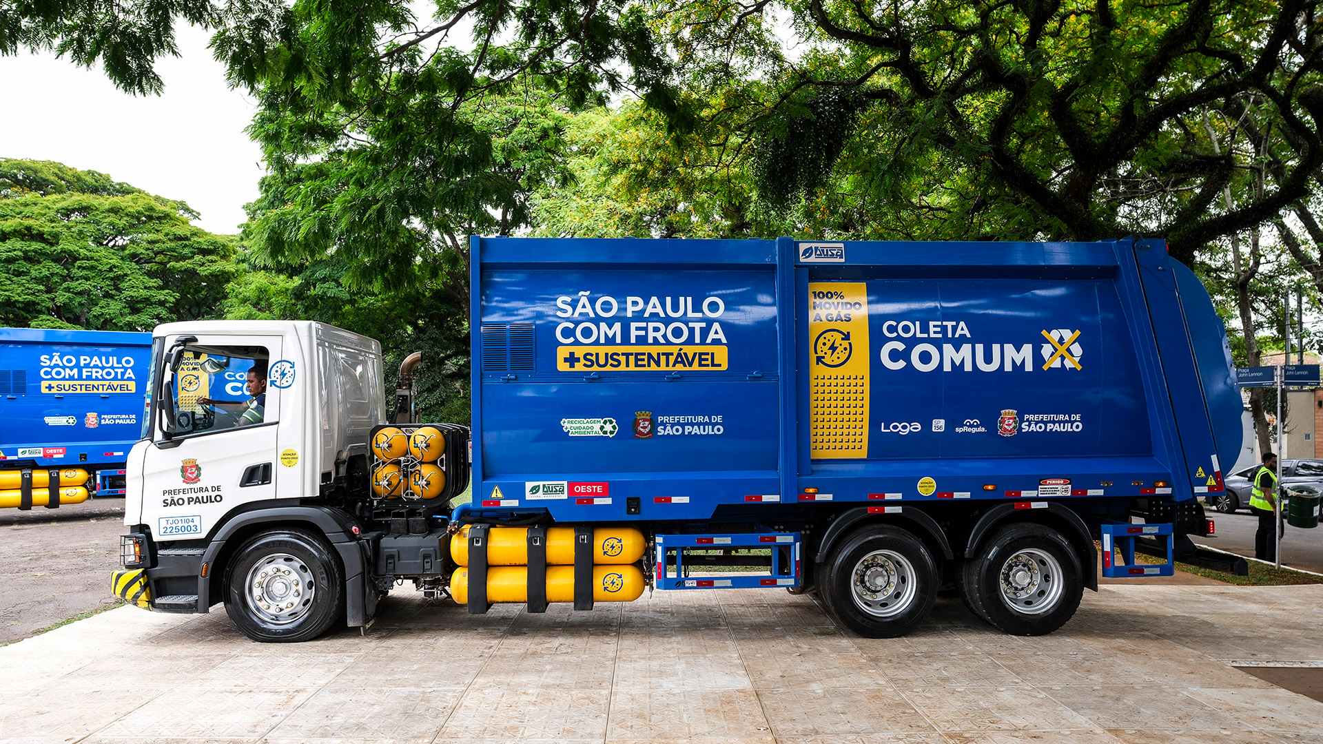 Scania’s circular biofuel partnership powering cleaner urban sanitation in São Paulo | Scania Group