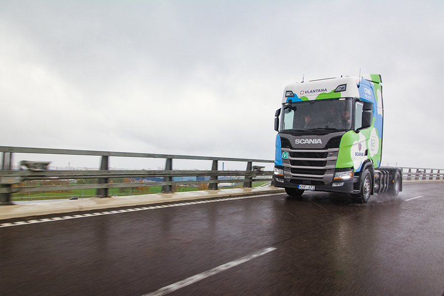 Scania trials first CNG truck in Lithuania | Scania Group