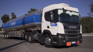 Scania Argentina se volvió un socio estratégico para acompañar a la empresa Copparoni S.A. en el camino del transporte sustentable, reforzando su compromiso con el medio ambiente. La empresa considera que el sector debe adaptarse a las nuevas tendencias de sustentabilidad, lo que afirman que será un requisito fundamental de aquí en más. 