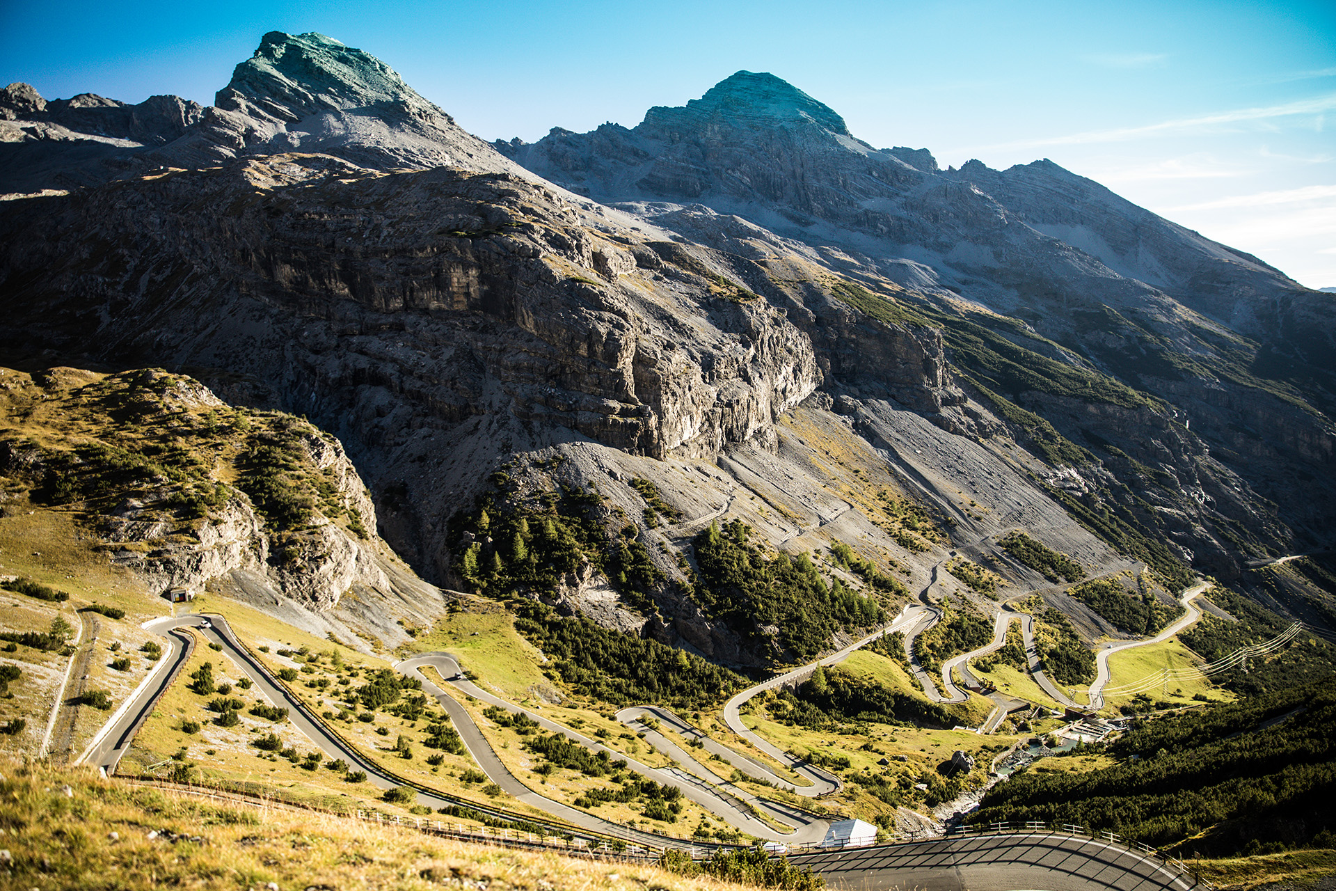 Scania Bergwelt mit Postauto in Stelvio 2 Scania Bergwelt mit Postauto in Stelvio 2