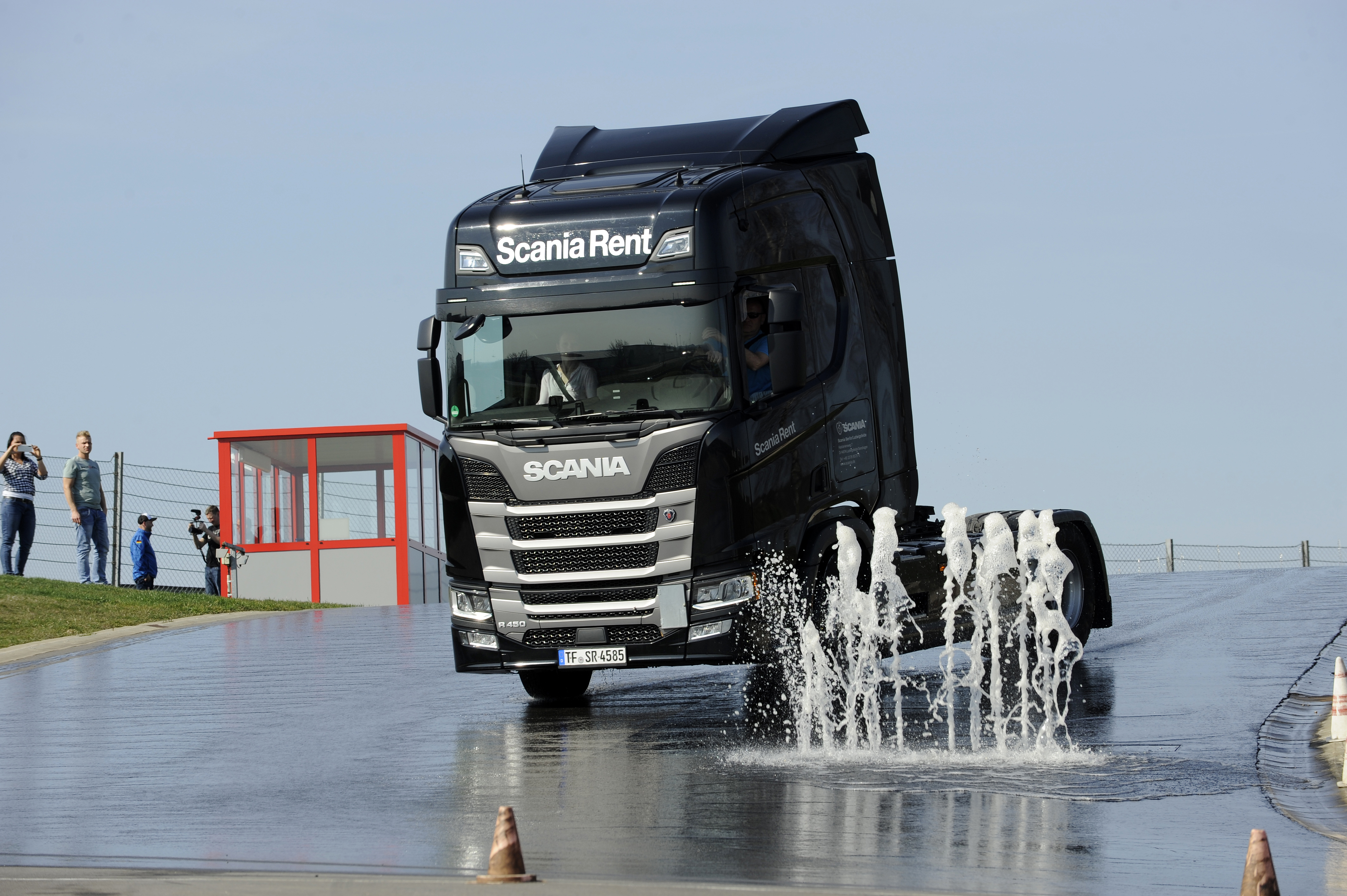 Fahrsicherheits Training Am 23 24 10 20 Scania Deutschland