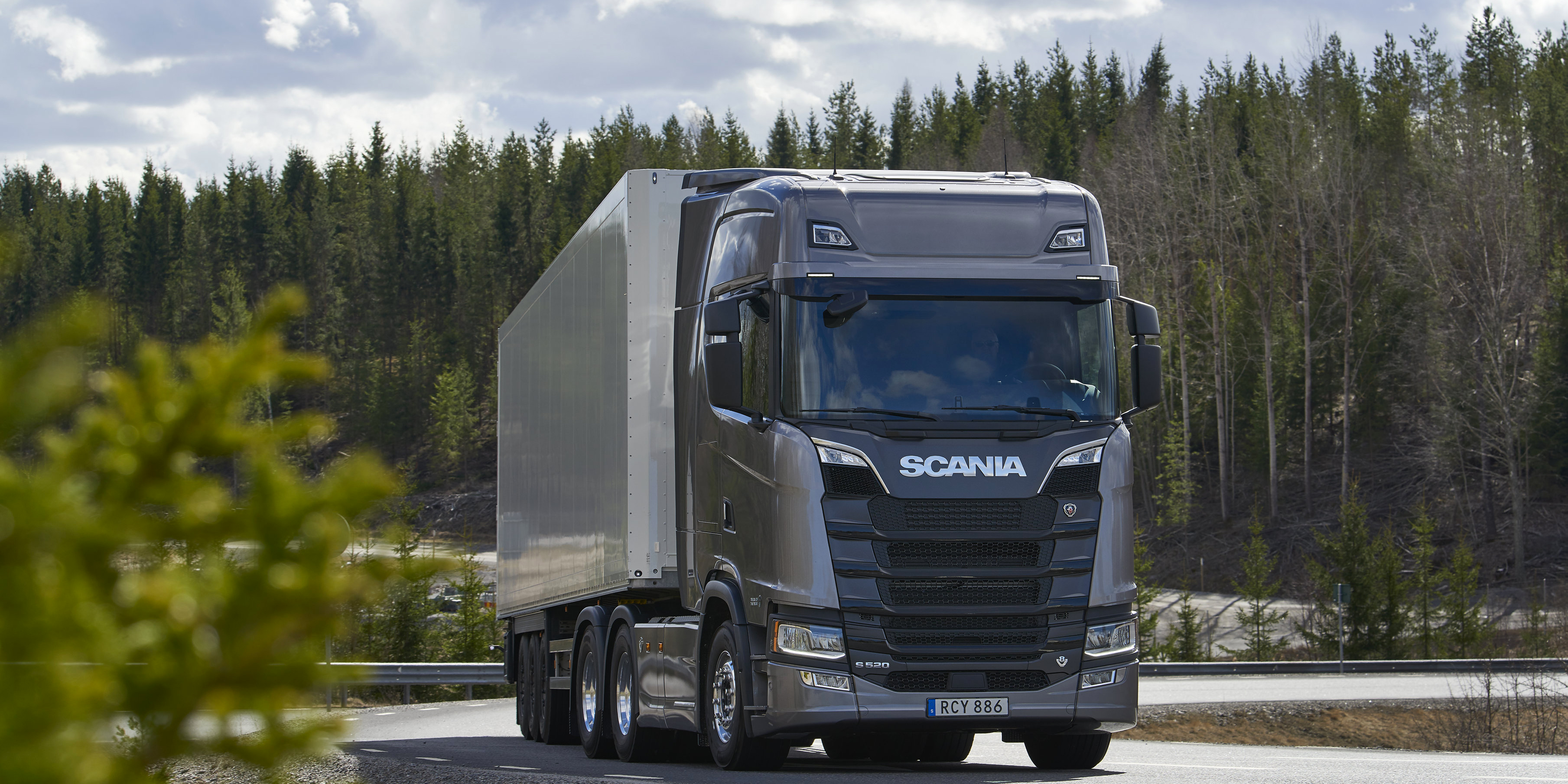 Scania Introduce Nuovi Motori Cabine E Servizi Scania Italia