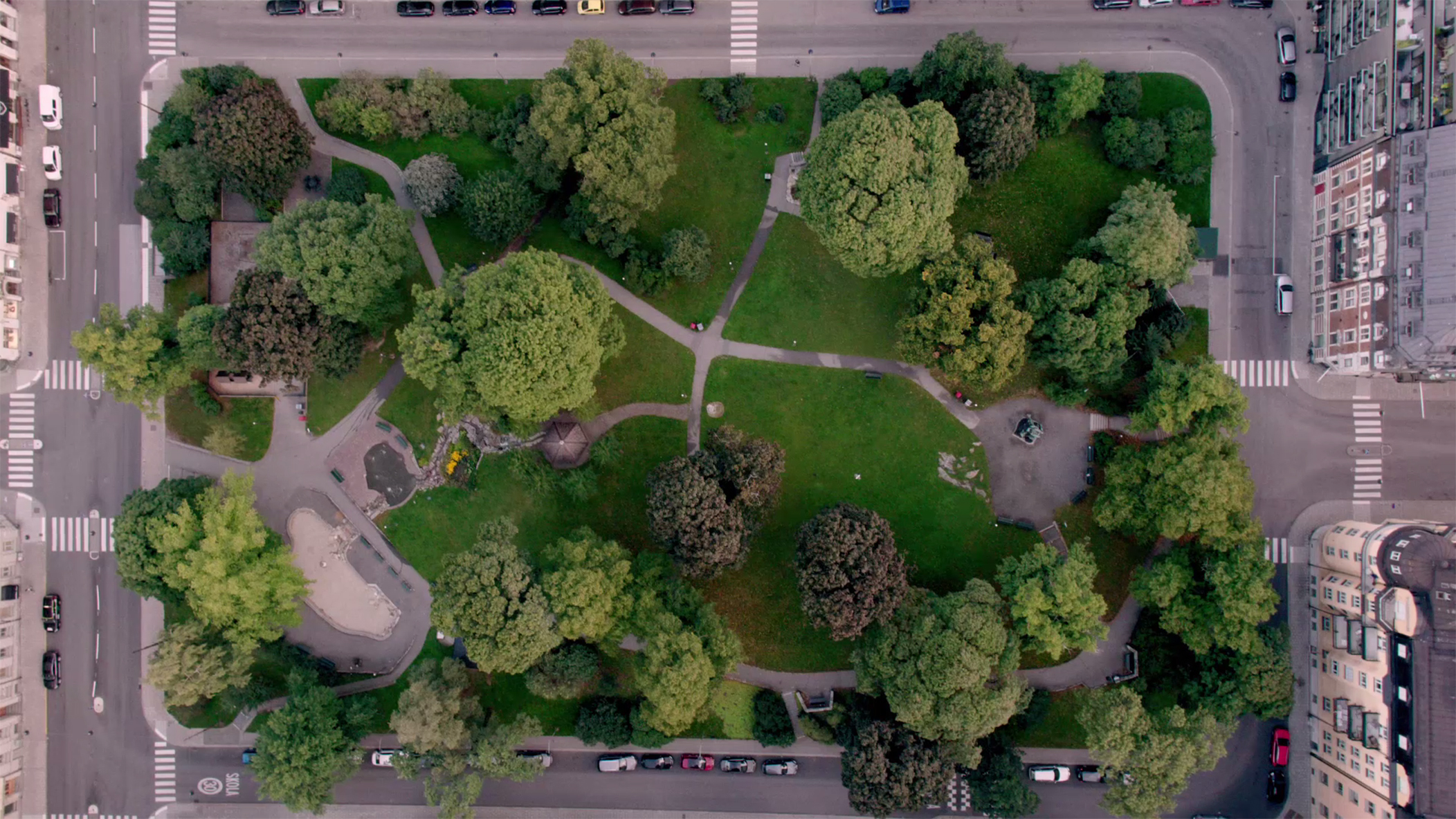 An ariel view of an inner city park An ariel view of an inner city park
