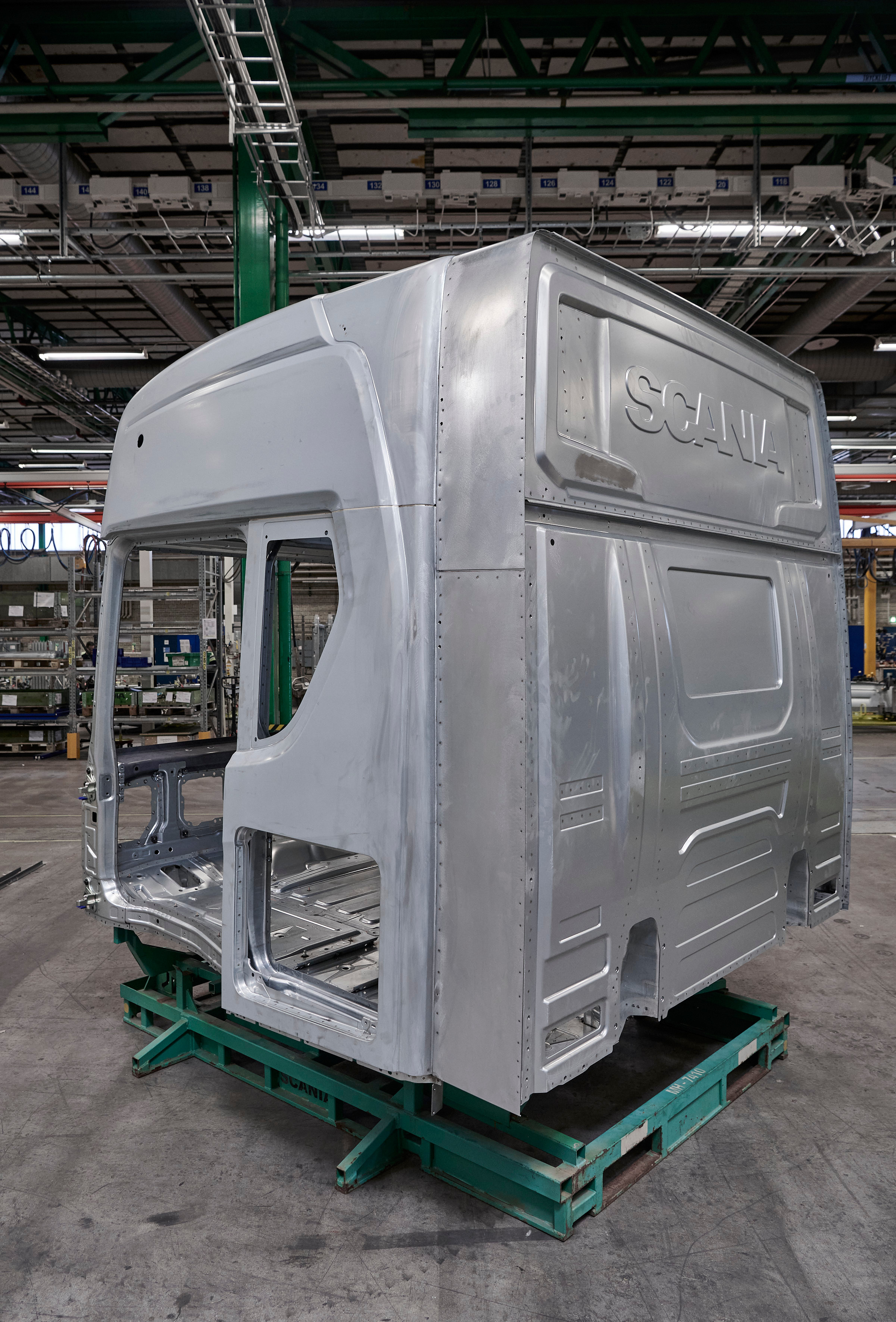 Longer cab Longer cab