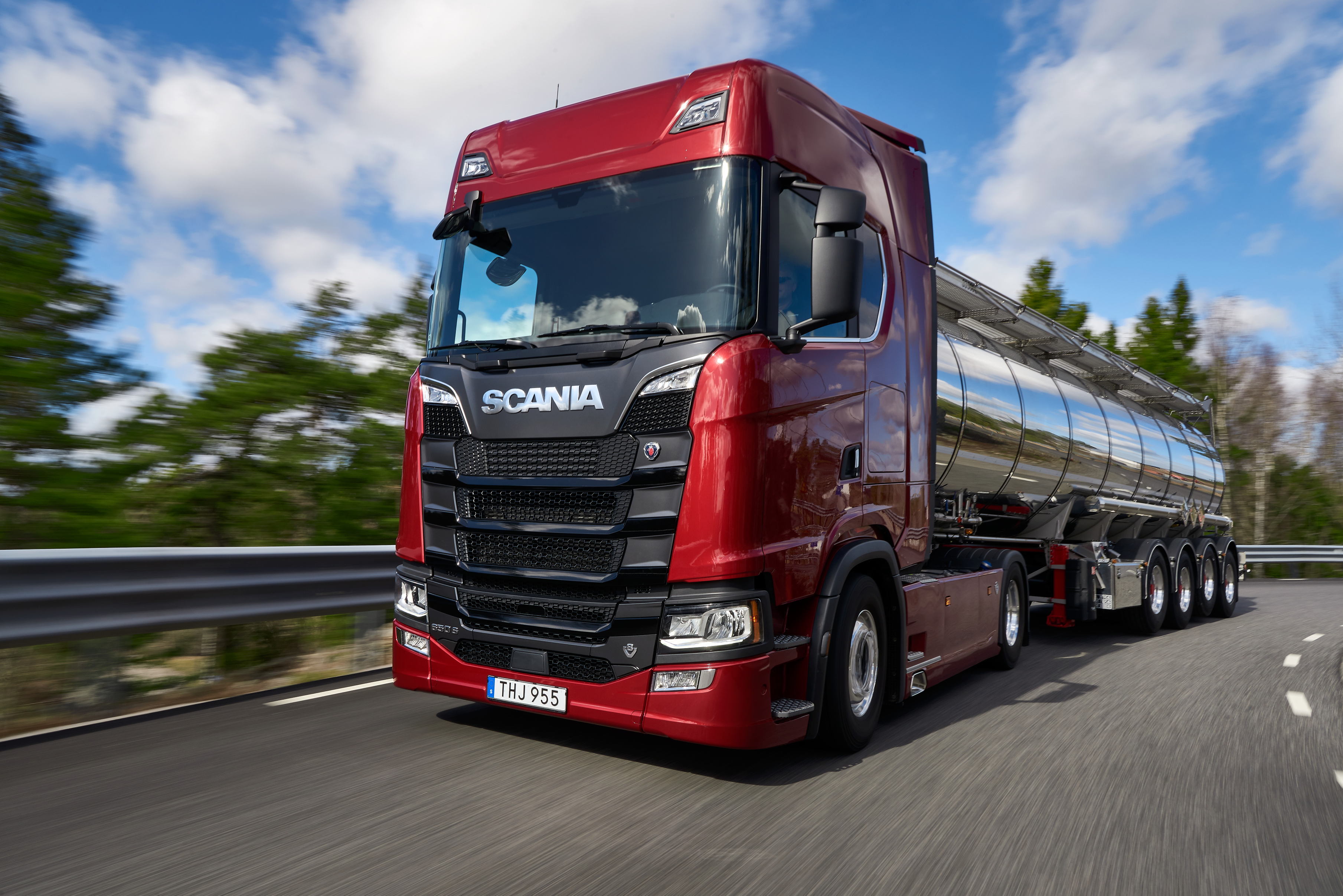 Scania V8 firar 50 år | Scania Sverige Scania V8 firar 50 år | Scania Sverige