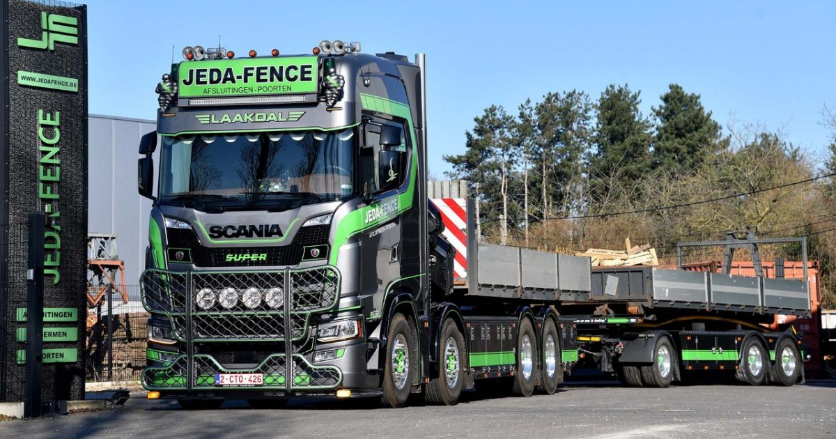 Jeda-Fence: Scania 770 S als uithangbord én verjaardagscadeau | Scania  België