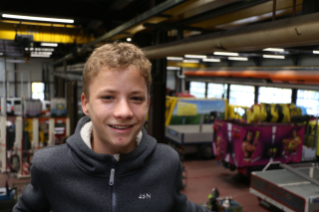 Jonas freut sich auf die Ausbildung zum Automobilfachmann schwere Nutzfahrzeuge bei der Scania Schweiz AG in Emmen.