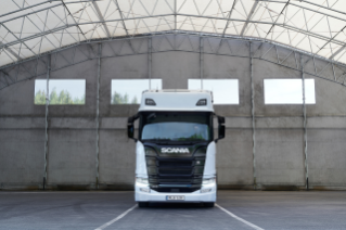 Scania lance des camions électriques pour le transport longue distance national