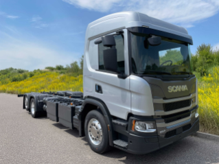 Le Scania 25P B 6x2*4 NB BEV est déjà chez le carrossier et devrait être monté fin septembre.