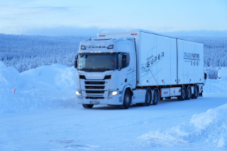 Les Scania démontrent leur force dans les conditions hi-vernales les plus rudes