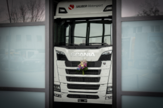 Ouverture des portes pour les Scania Trucks chez Stake F1 Team Kick Sauber à Hinwil.