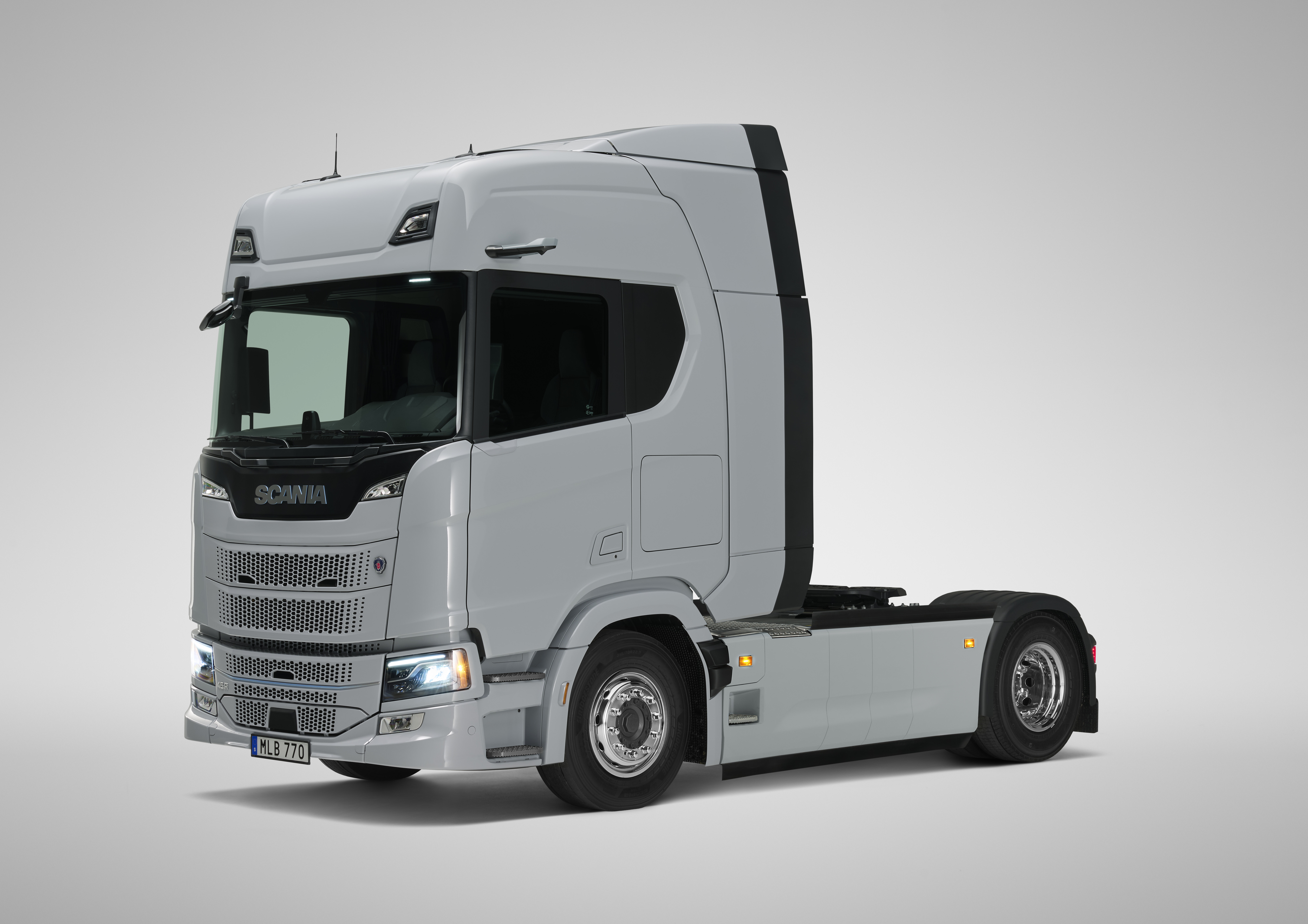 Scania Dynamic Scania impulsa el transporte eléctrico de larga distancia con hasta 720 ...