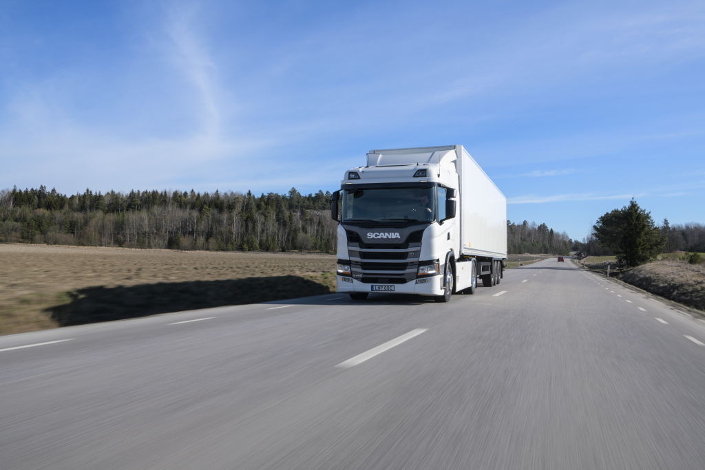 Web カタログ | Scania 日本