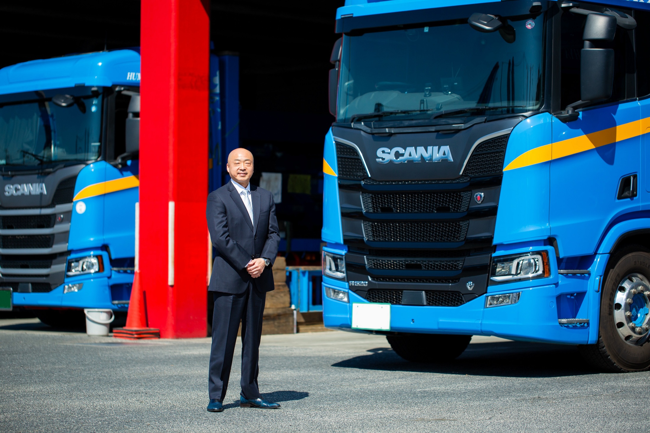 ☆ 大矢運送 SCANIA スカニア FC東京 仕事車仕様 - 建設車両、作業車