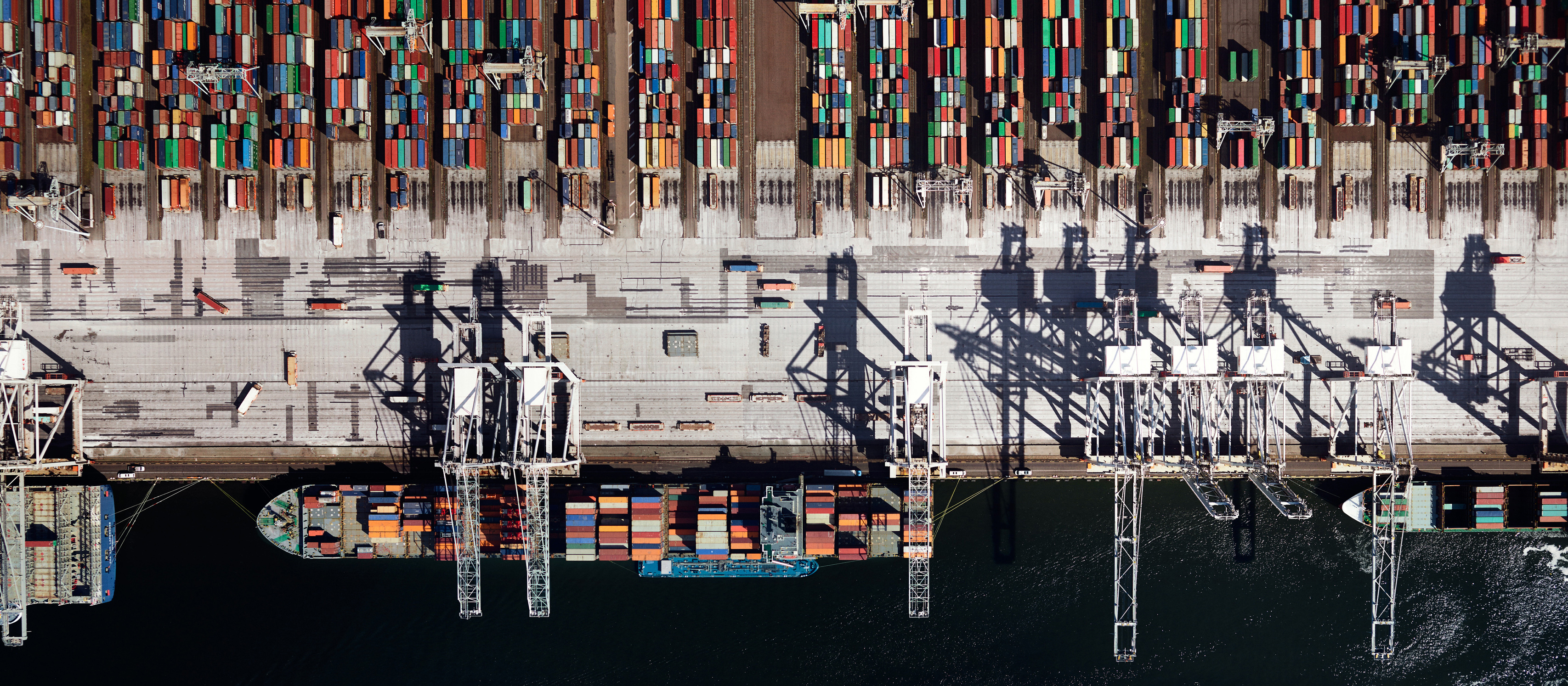 Experience the full lineup of Scania engines — designed for performance, reliability and efficiency across every application. From marine propulsion and auxiliary engines to industrial machinery and power generation systems, Scania delivers sustainable, high-torque power solutions that keep operations moving - on land and at sea. 