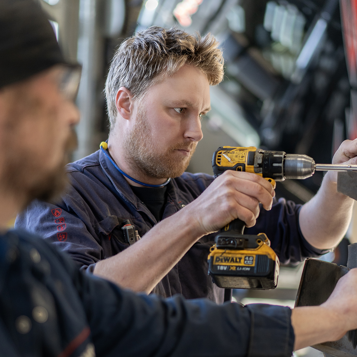 Scania servicetekniker i verkstad