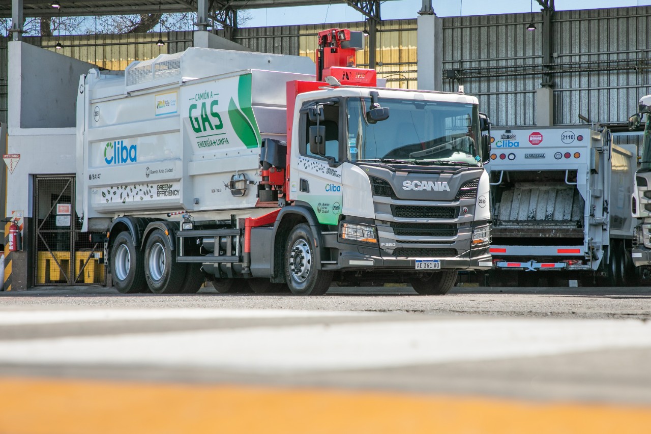CLIBA PROBARÁ UN CAMIÓN SCANIA A GNC para LA RECOLECCIÓN DE RESIDUOS URBANOS