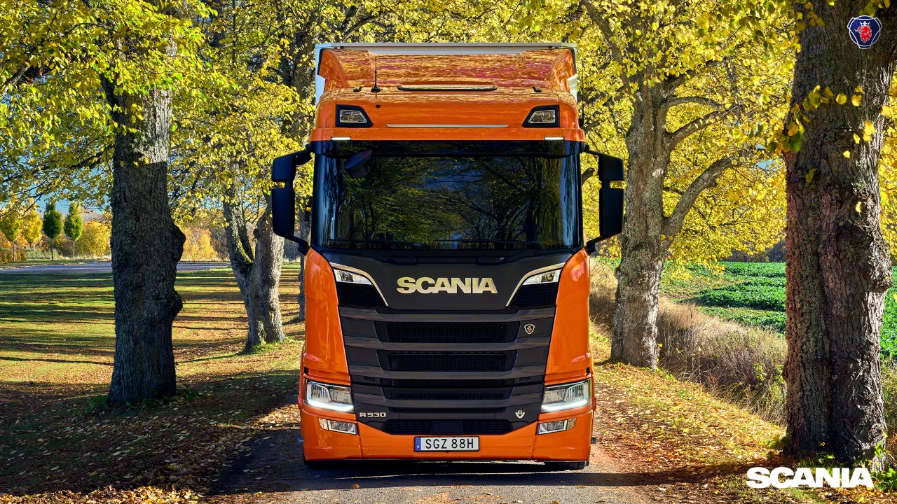 Orangener Scania R 530