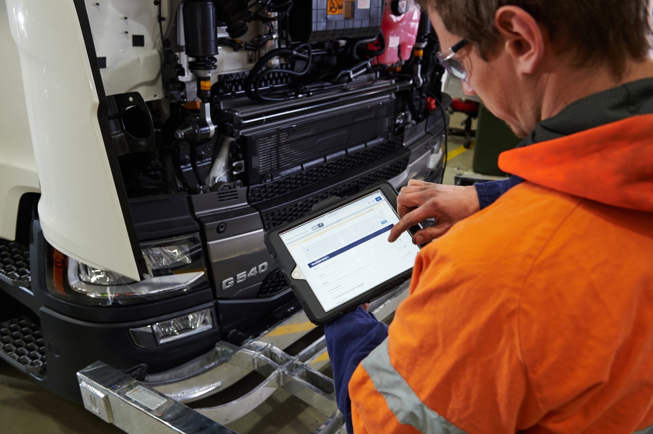 Scania’s new workshop multi-tool is a tablet