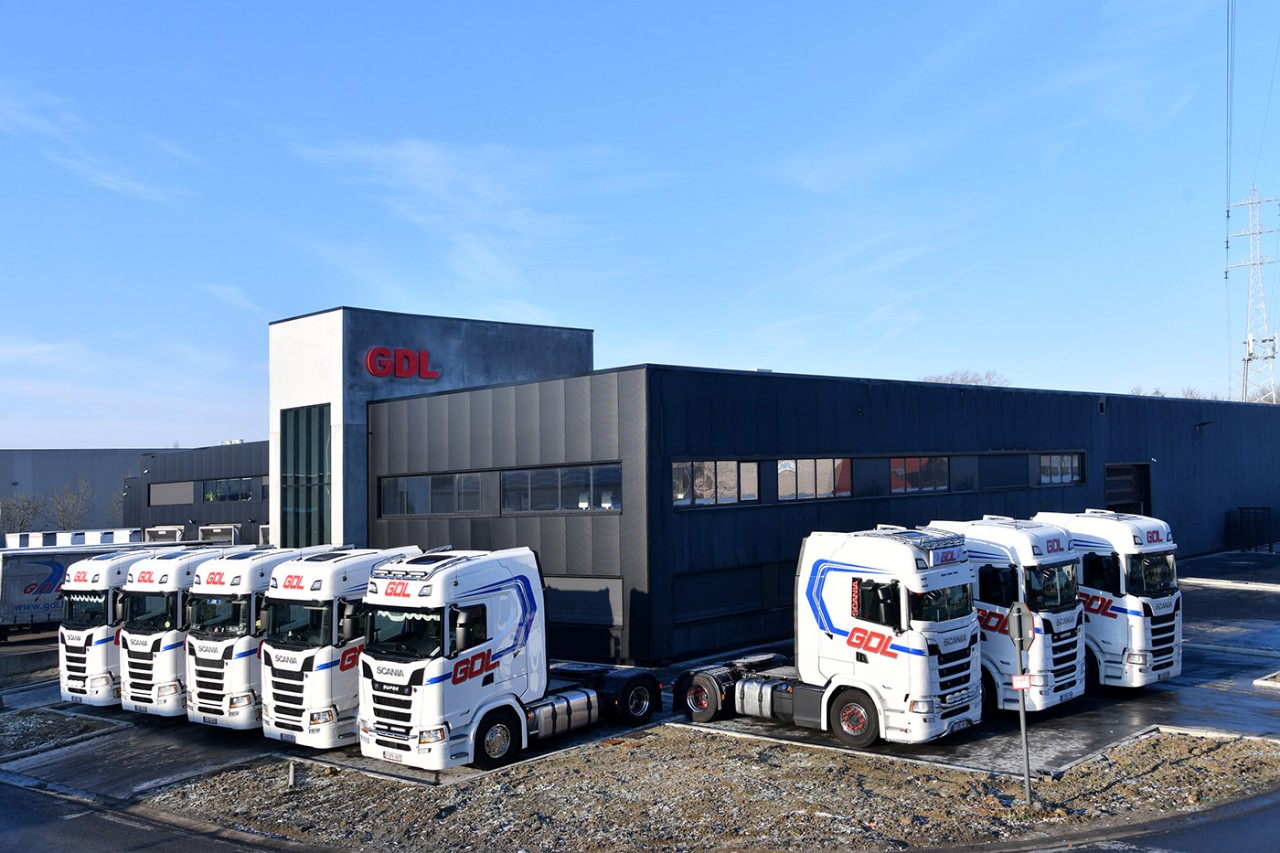 GDL Transport: 8 exemplaren van de Scania 460S Super