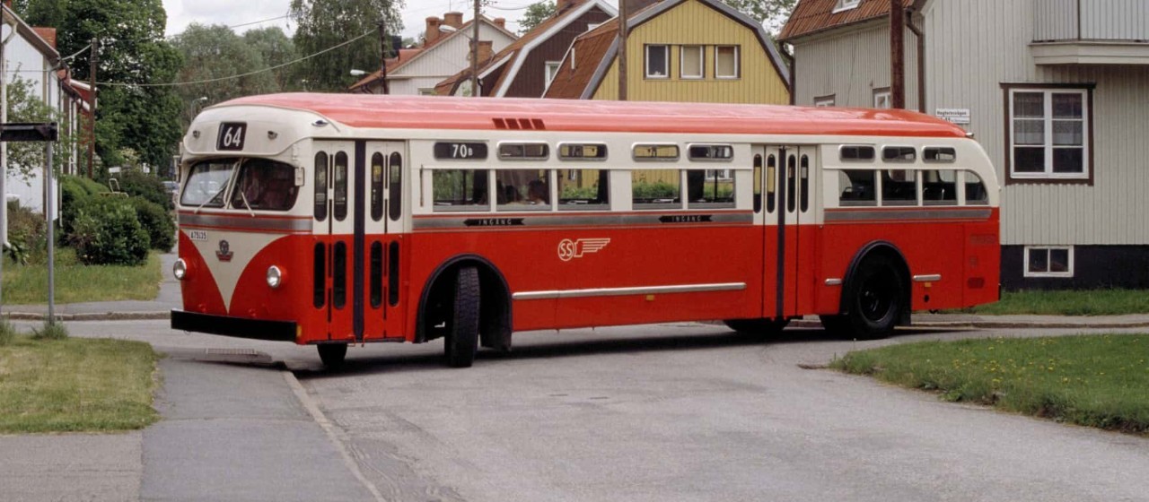1953: Първият автобус с монококова каросерия