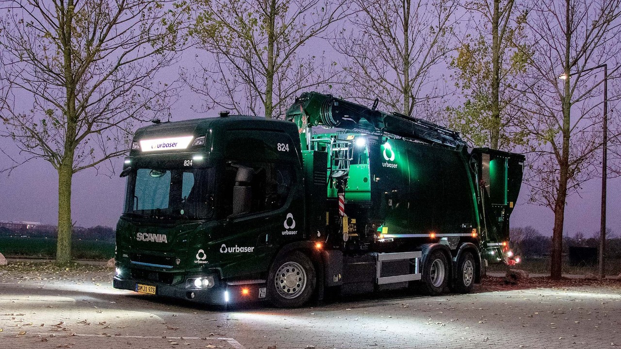 Erster vollelektrischer Kranwagen für die Müllabfuhr in Dänemark