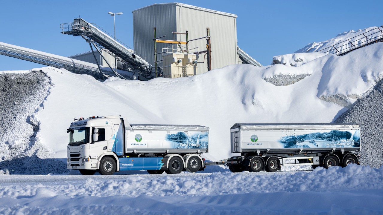 Scania liefert 66-Tonnen-Elektro-Lkw an Verdalskalk AS in Norwegen